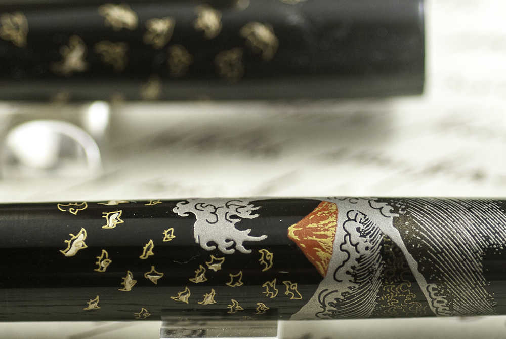 Перьевая ручка Namiki Mount Fuji and Wave Перьевая ручка Namiki Mount Fuji and Wave