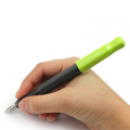 Ручка перьевая PILOT Kakuno Medium светло-зеленый колпачок 12